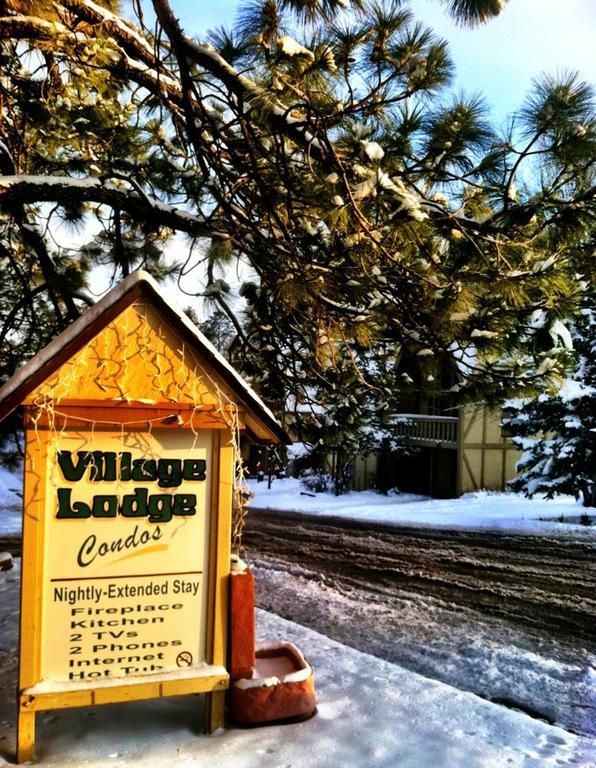 Village Lodge Руідозо Екстер'єр фото